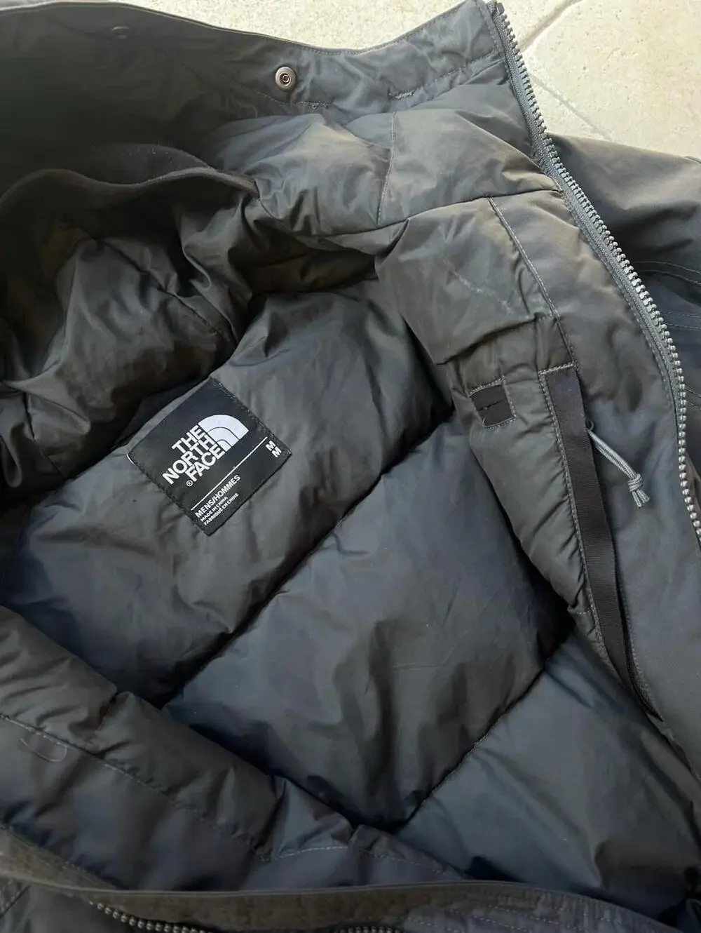 The North Face Gotham 3 Bomber Jacket -Men's Size M